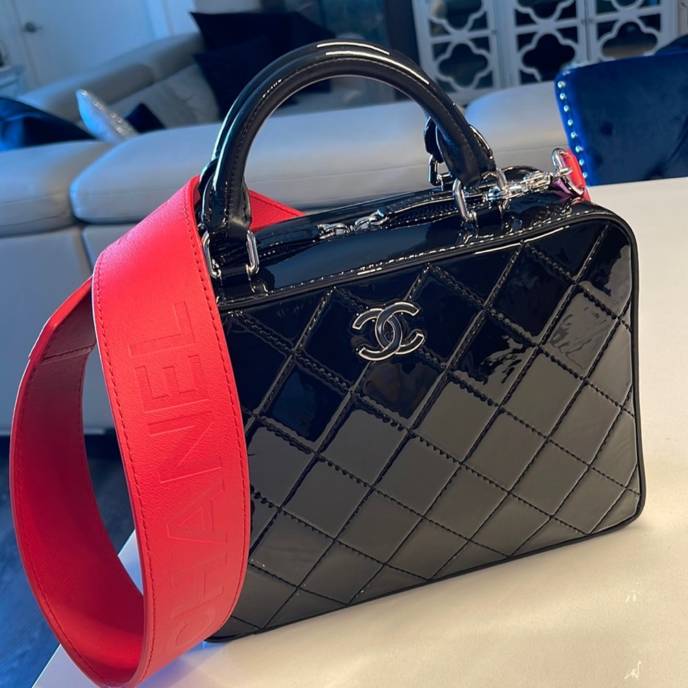 Chanel Vanity Bag With Strap Limited Edition